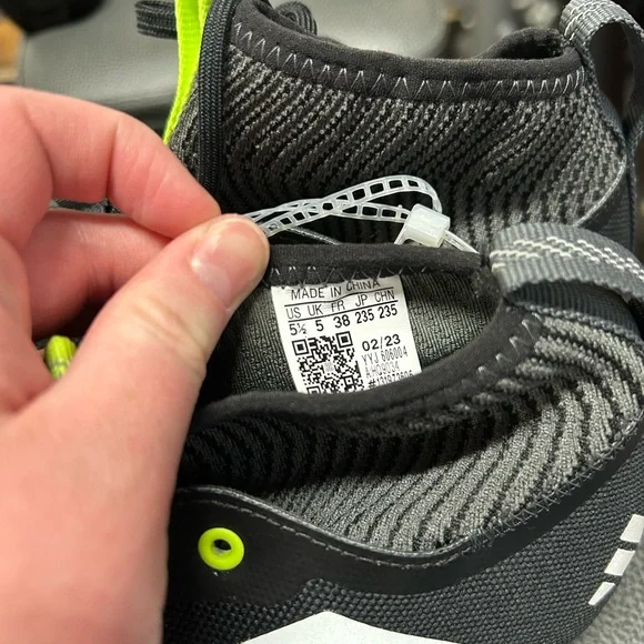 Adidas The Gravel 2.0 Cycling unisex Shoes men’s 5 1/2 women’s 6 1/2- NWT - Picture 5 of 8